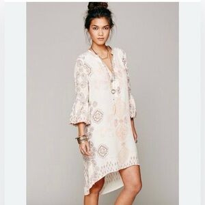 Free People boho peacemaker high low Dress. Size Small!